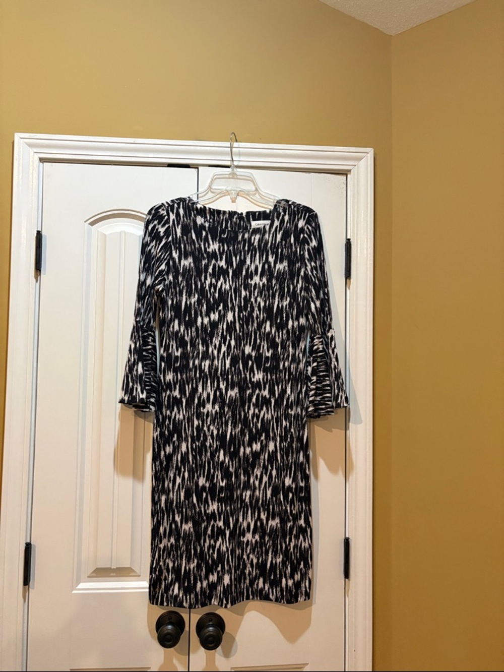 Calvin Klein Black and White Patterned Midi Dress